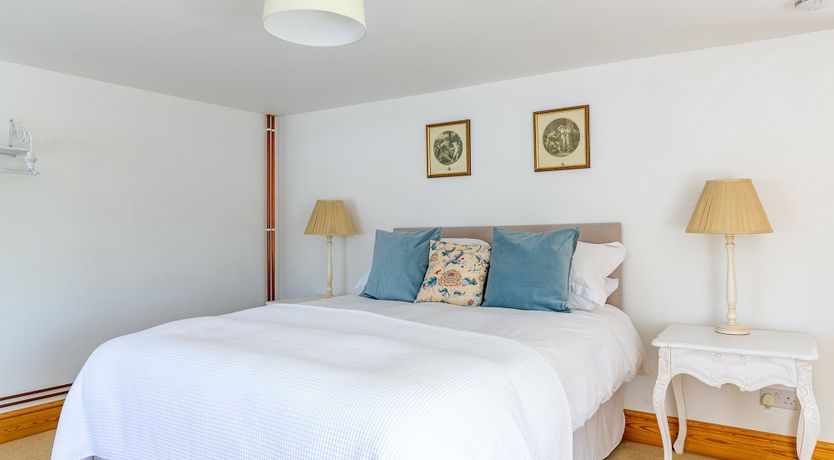 Photo of Monarch's Hideaway