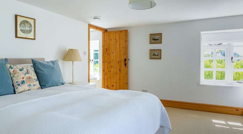 Photo of Monarch's Hideaway