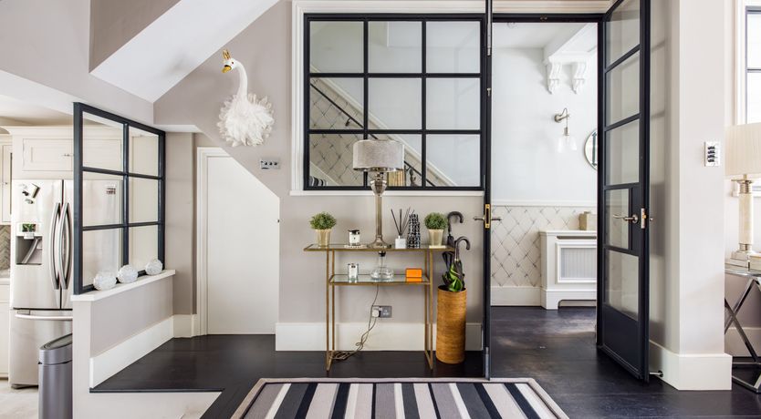 Photo of The Swan Lake