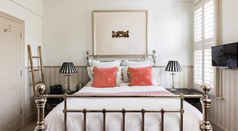 Photo of The Swan Lake