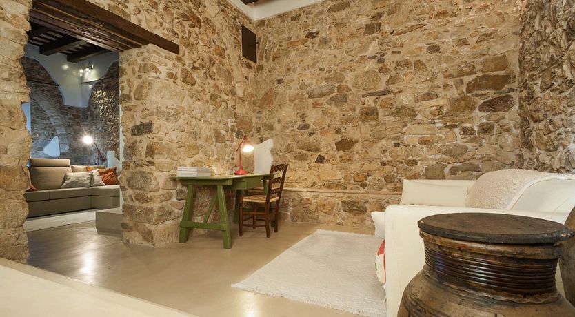 Photo of Apricot Branch