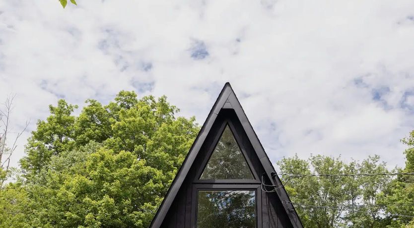 Photo of Reynard's Den