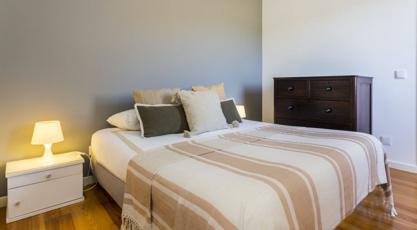 Photo of Emerald & Crimson