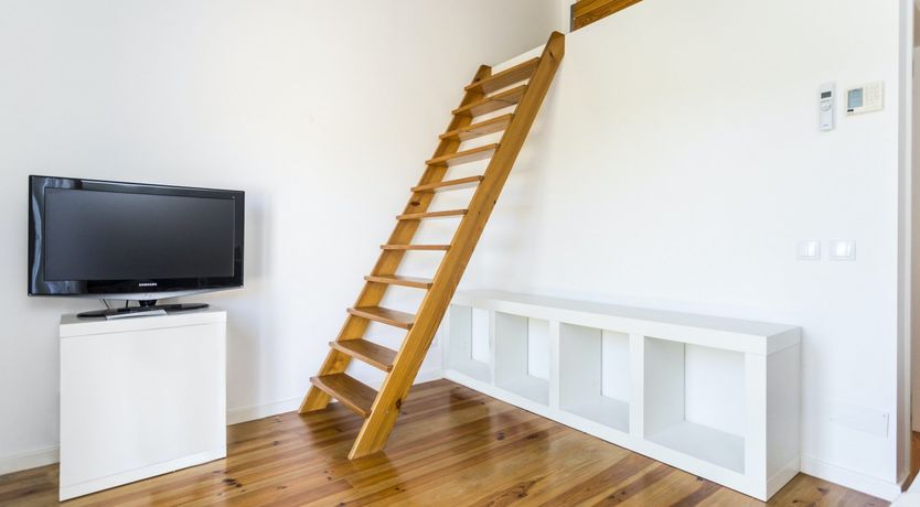 Photo of Emerald & Crimson