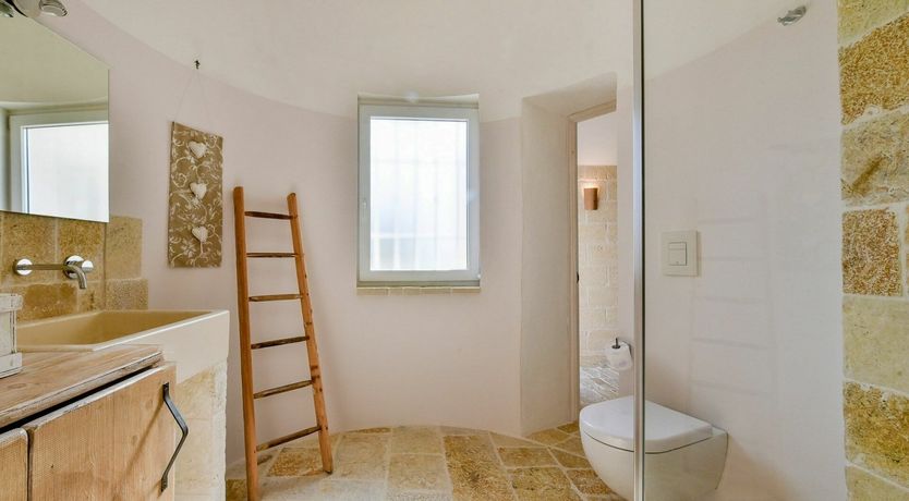 Photo of Country Olive