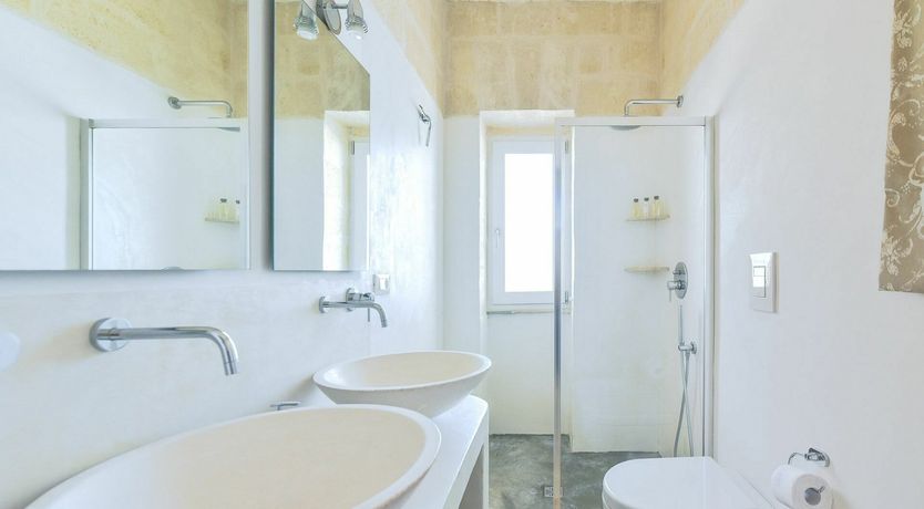 Photo of Country Olive