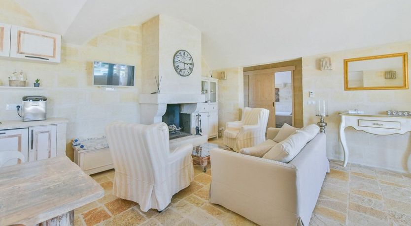 Photo of Country Olive