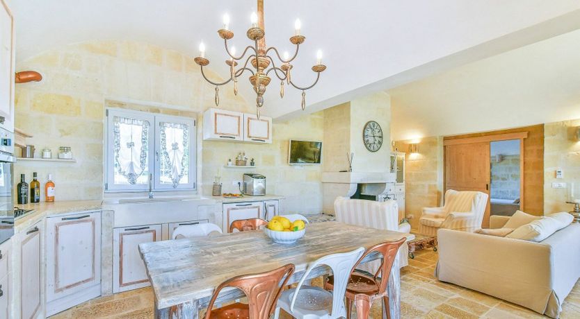 Photo of Country Olive