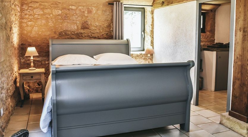 Photo of Jasmine On Stone