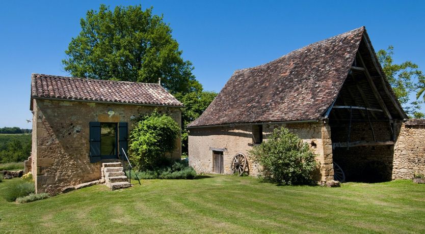 Photo of Jasmine On Stone