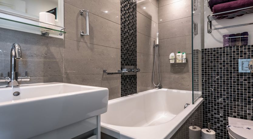 Photo of Victoria Violet