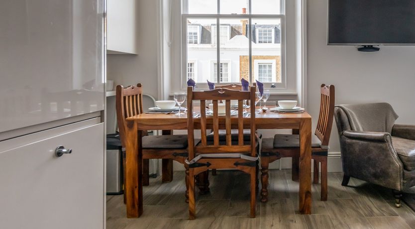 Photo of Victoria Violet