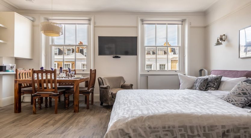 Photo of Victoria Violet