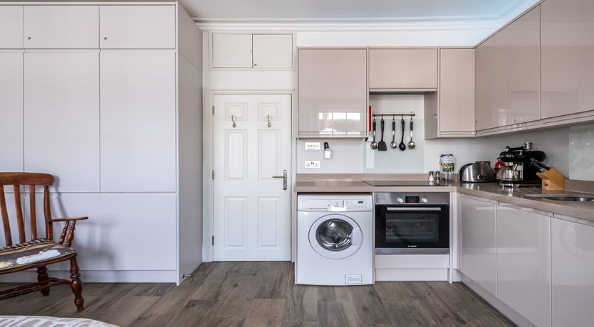 Photo of Victoria Violet