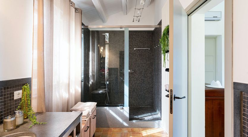 Photo of Cyan Scenes