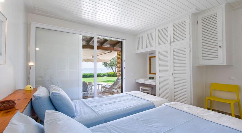 Photo of Willows & Olives