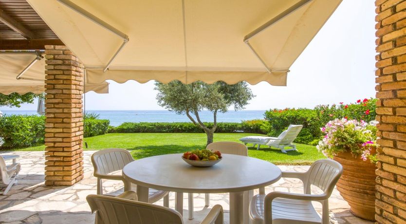 Photo of Willows & Olives