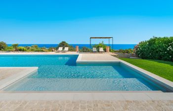 Fresh Sicilian Lemonade Villa