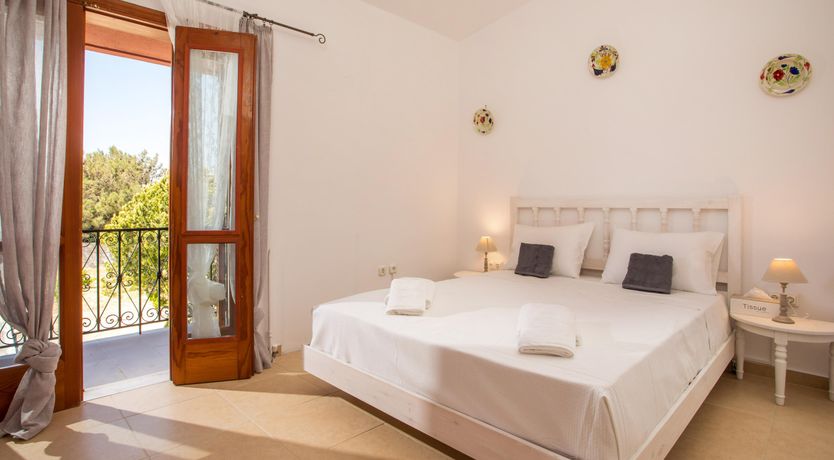 Photo of Terracotta Aegean