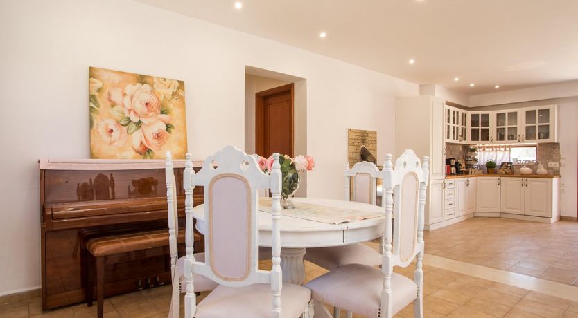 Photo of Terracotta Aegean