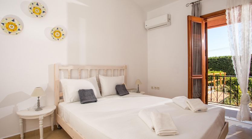 Photo of Terracotta Aegean