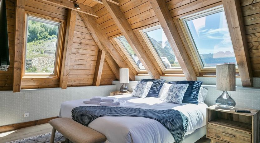 Photo of Valley Cabin