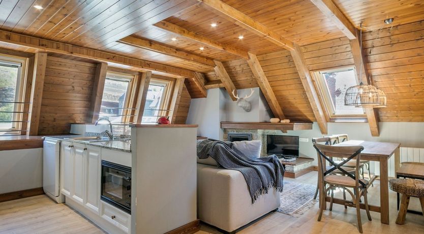 Photo of Valley Cabin