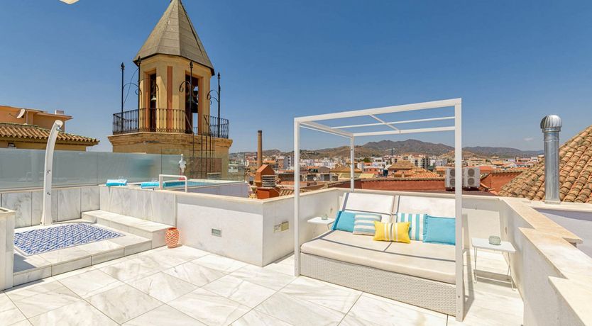 Photo of Rooftop Reveries