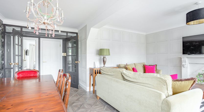 Photo of Golden Unicorn