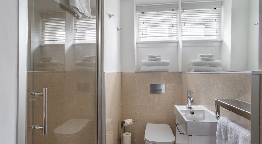 Photo of Golden Unicorn