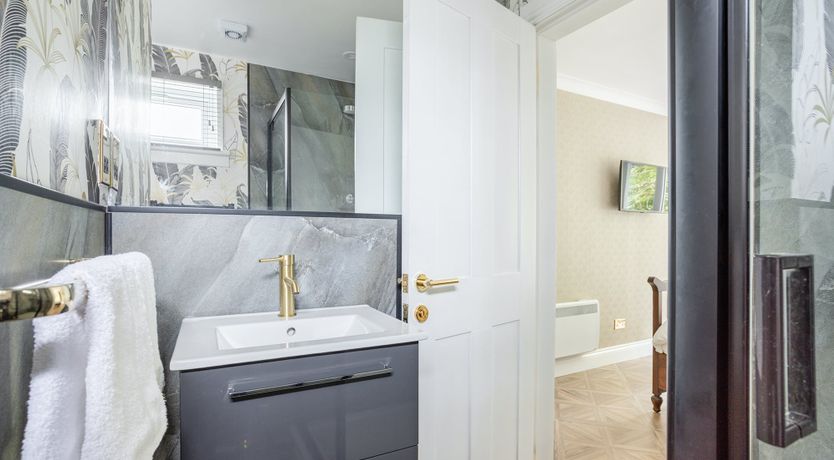 Photo of Golden Unicorn