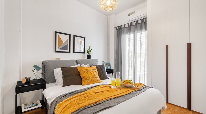 Photo of Athenian Ochre