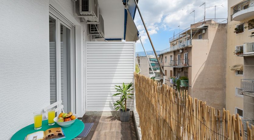 Photo of Athenian Ochre