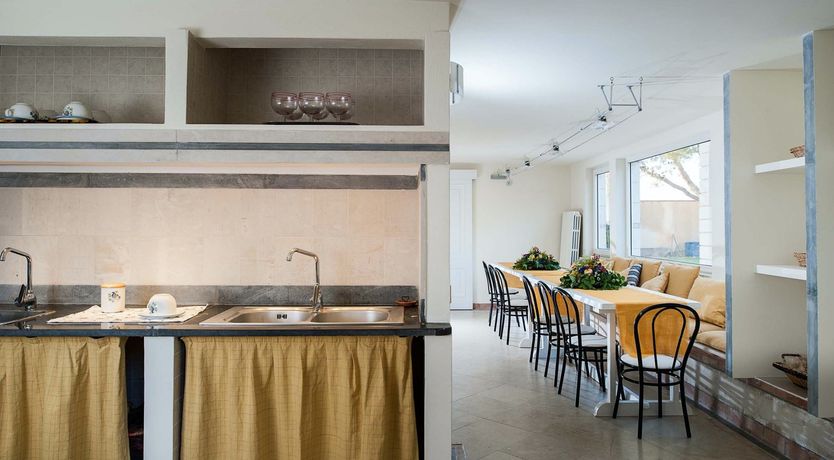 Photo of Nature's Neighbour