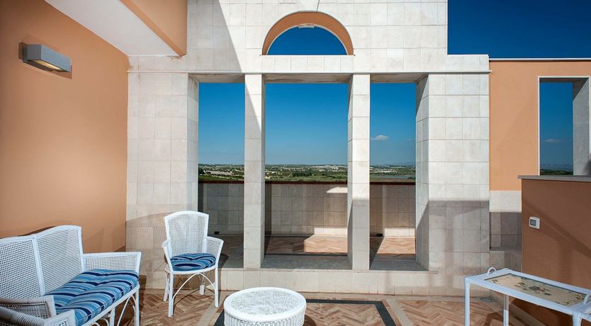 Photo of Nature's Neighbour