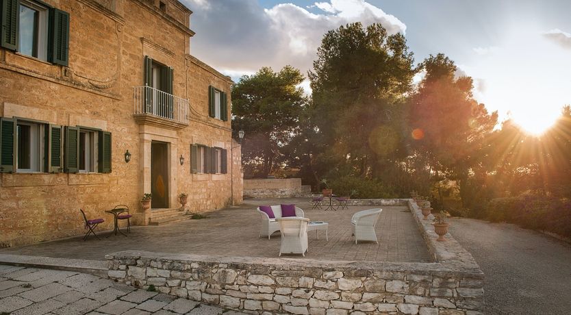 Photo of Aristocratic Elegance