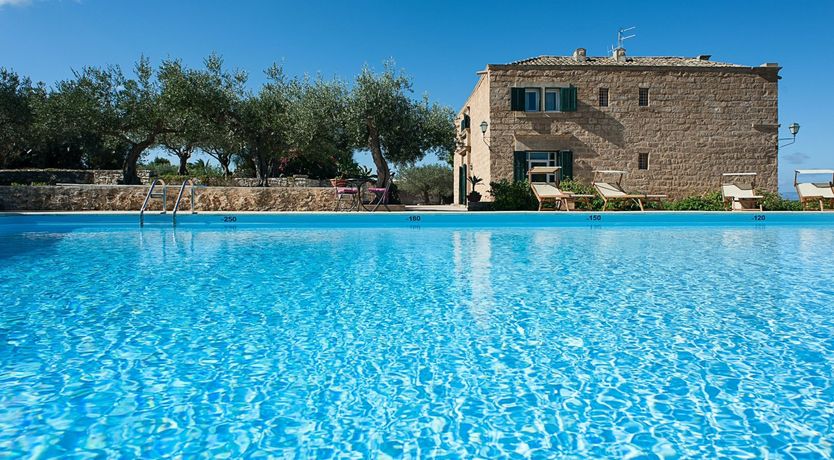 Photo of Aristocratic Elegance