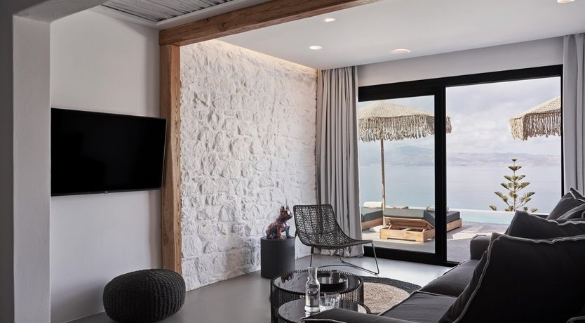 Photo of Cycladic Heart