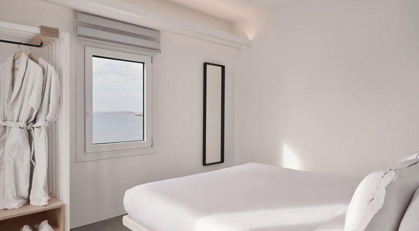 Photo of Cycladic Heart