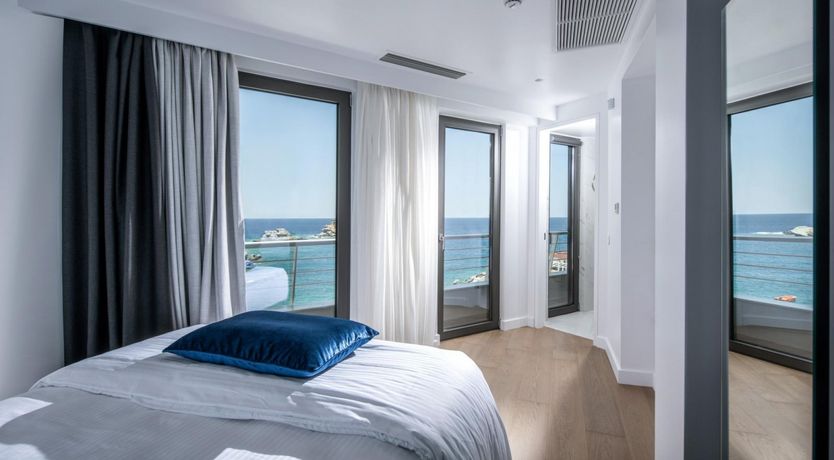 Photo of Turquoise Shores