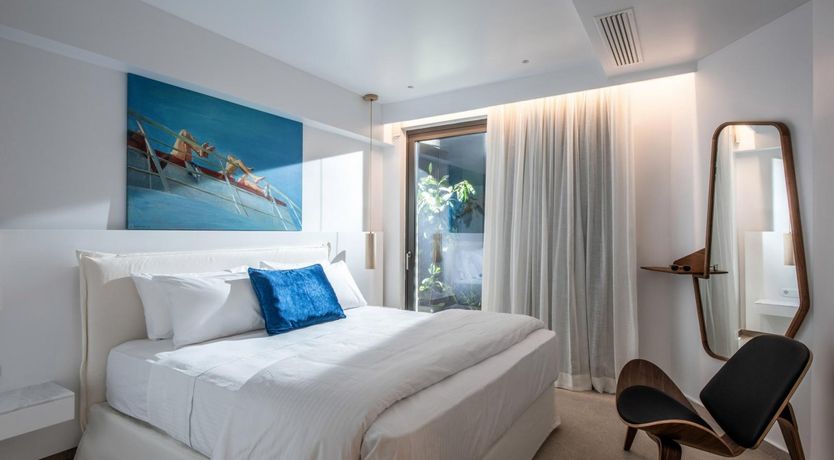 Photo of Turquoise Shores