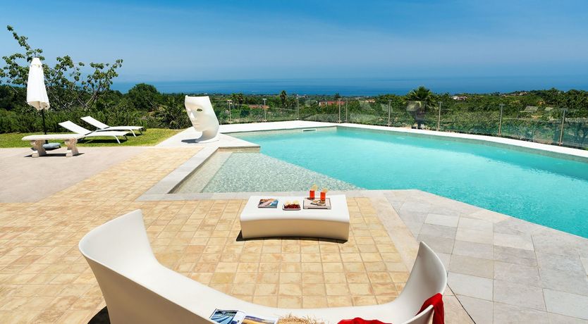 Photo of Visage View