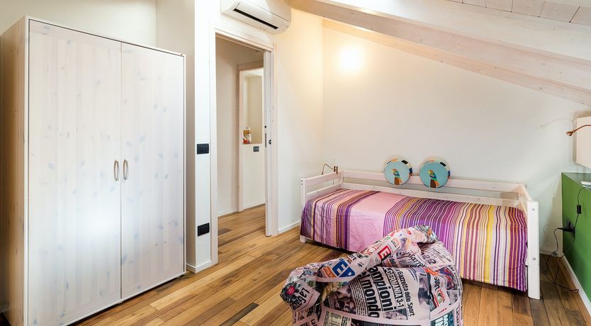 Photo of Visage View