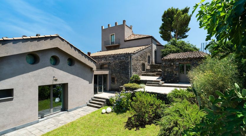 Photo of Visage View