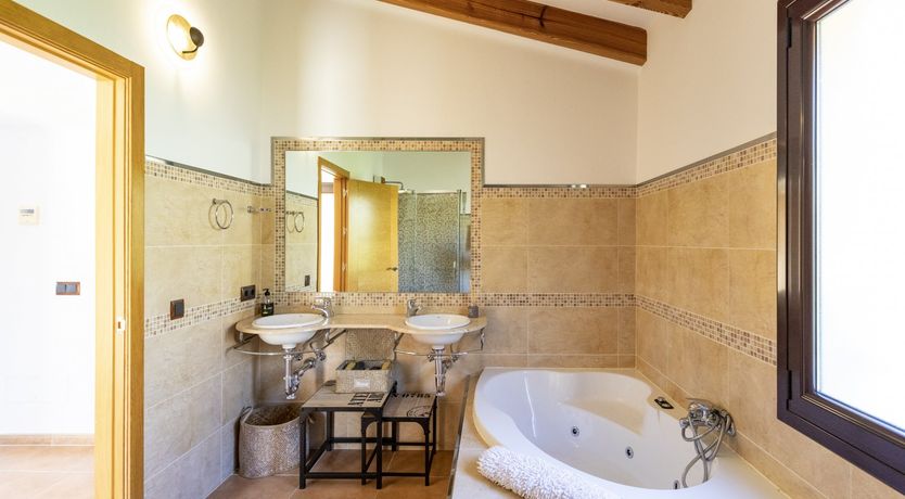 Photo of The Orange Blossom