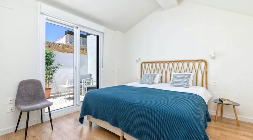 Photo of Picasso's Cradle