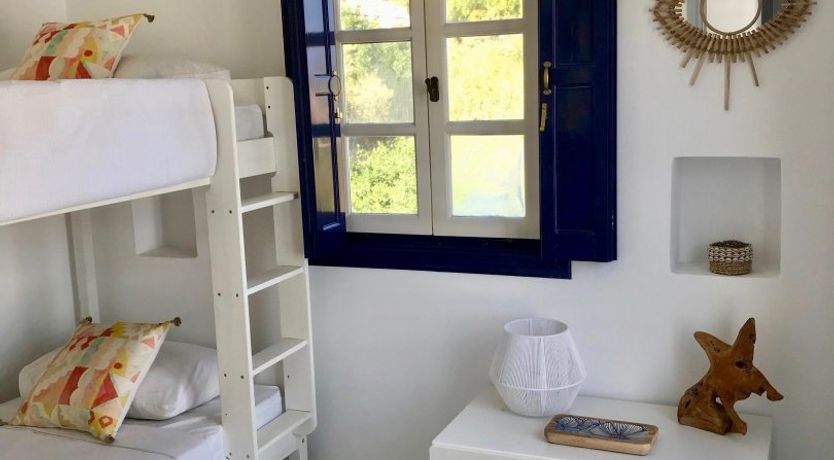 Photo of Tonic Saronic