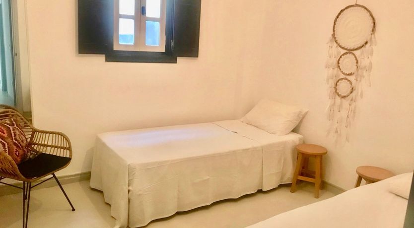 Photo of Tonic Saronic