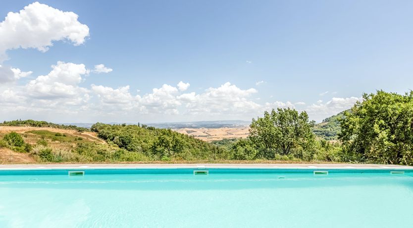 Photo of Rustic Honey