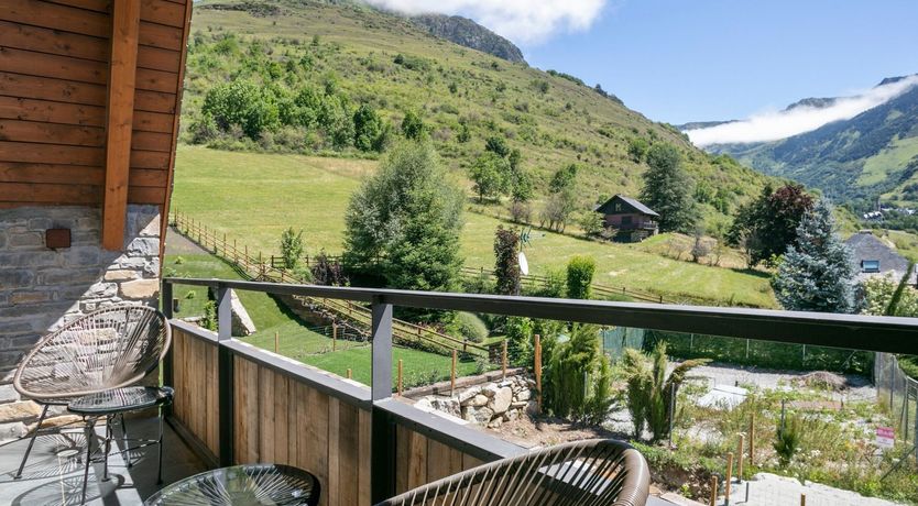 Photo of Berries & Hedges